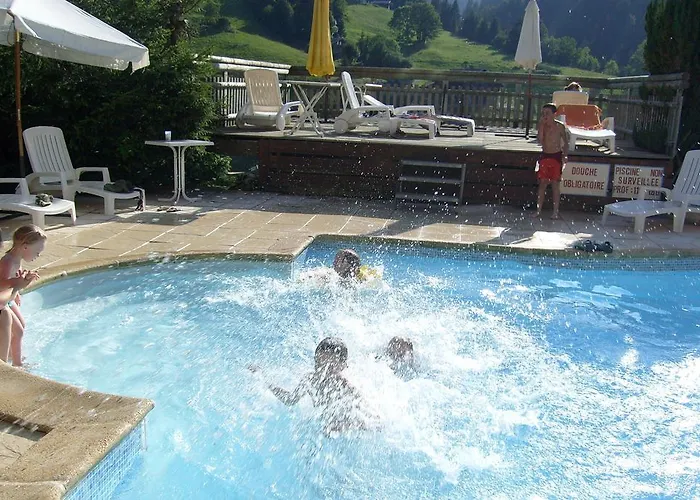 Chalet-Hotel Du Borderan